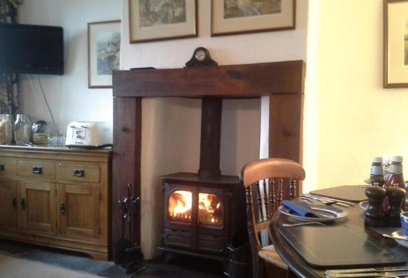 Bed and Breakfast Holmeshead Farm