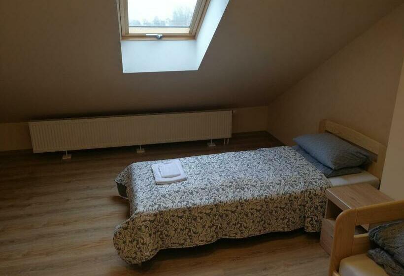 هتل Viešbutis Kelyje