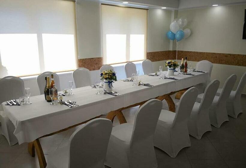 هتل Viešbutis Kelyje