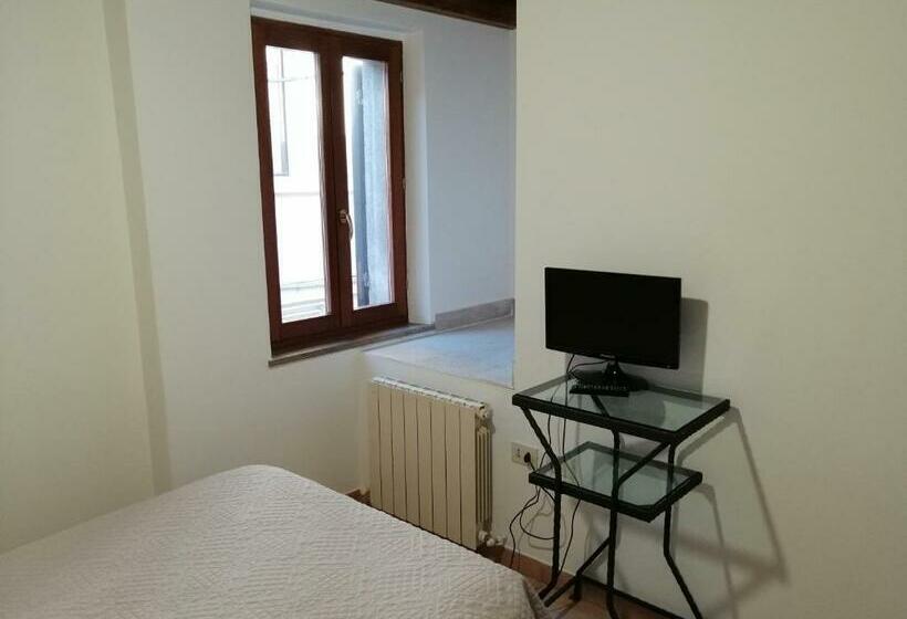 بنسيون Elisa Affittacamere