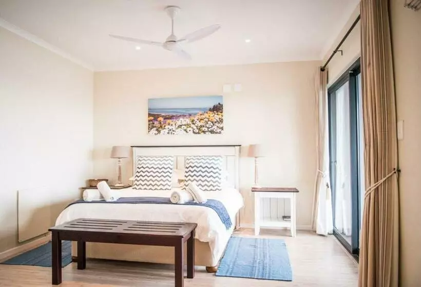 Majatalo Emerald View, Langebaan