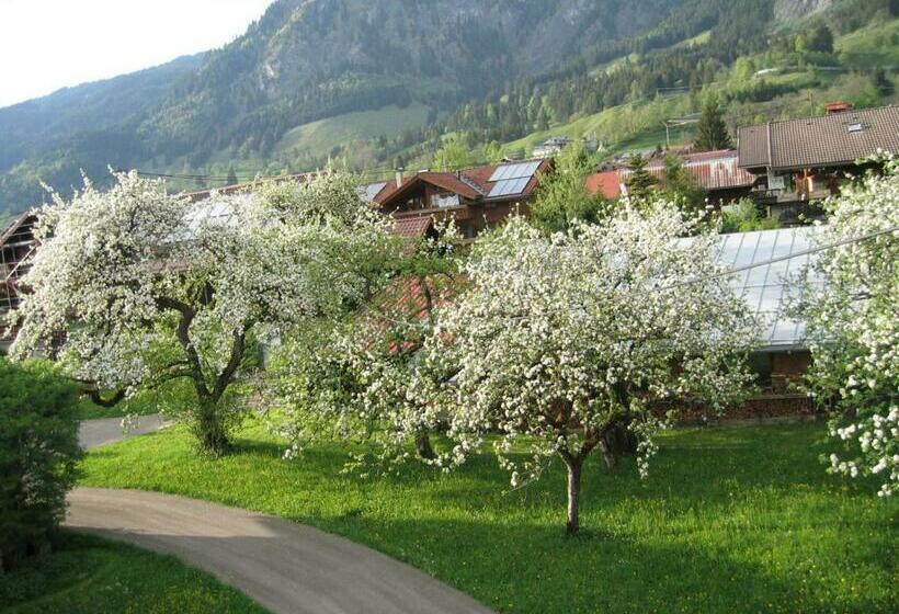 پانسیون Landhaus Beßler