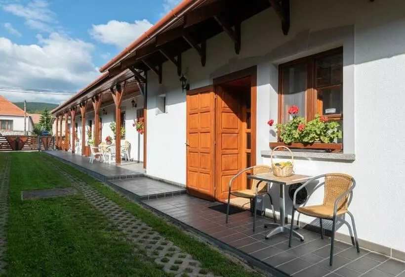 Majatalo Nyugalom Apartman Hercegkút