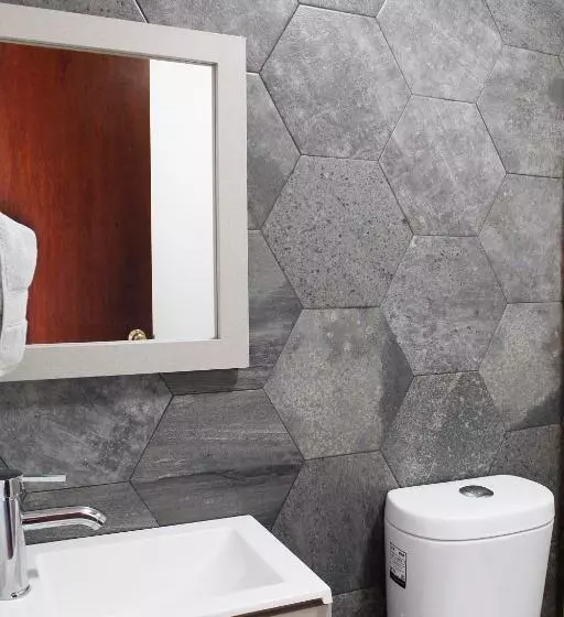 پانسیون Suites Ciento 37