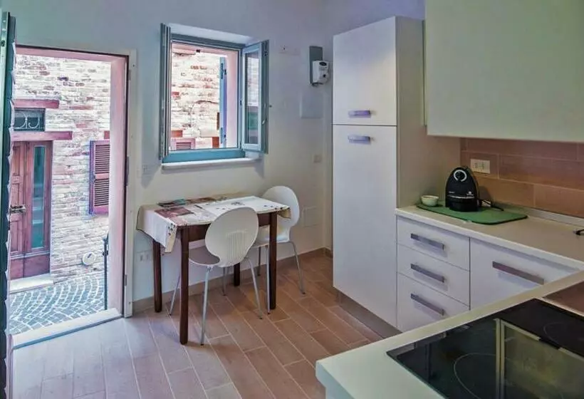 Aamiaismajoitus (B&B) Casa Nella