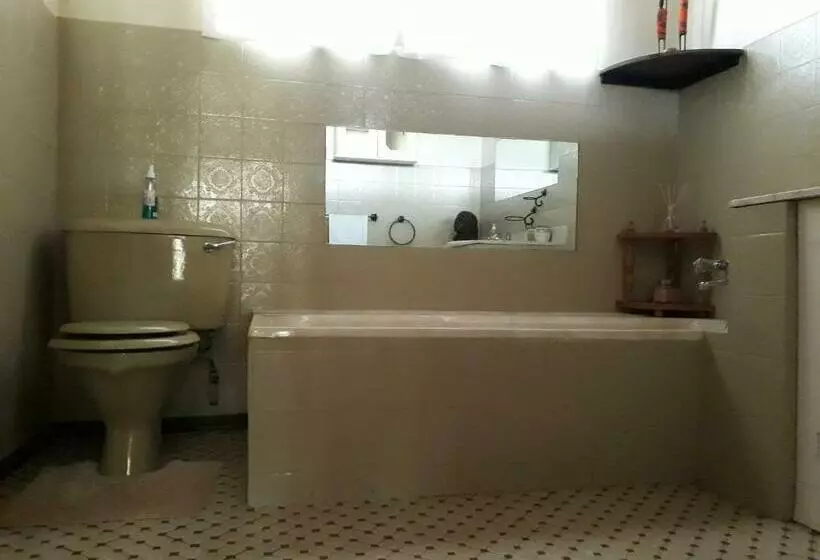 Aamiaismajoitus (B&B) Die Plasie On Suite Rooms