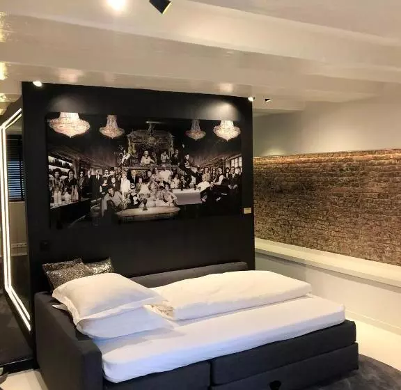 تختخواب و صبحانه Luxury Canal Suite De Heren