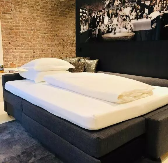 تختخواب و صبحانه Luxury Canal Suite De Heren