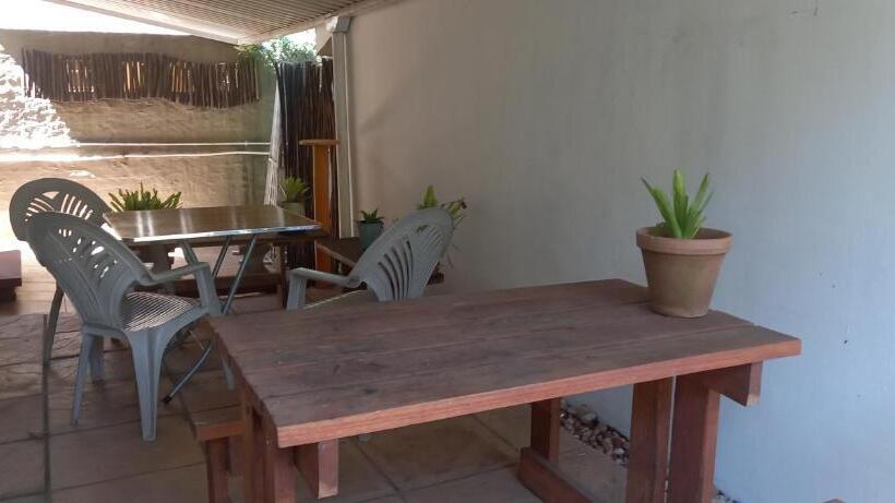 مبيت وإفطار Thrush Nest Durban