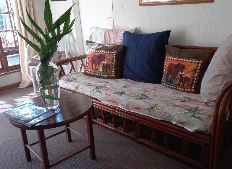 مبيت وإفطار Thrush Nest Durban