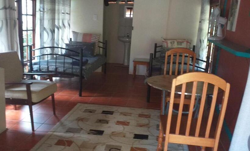 مبيت وإفطار Thrush Nest Durban