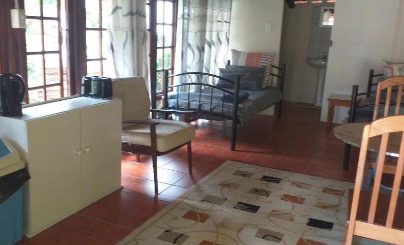 مبيت وإفطار Thrush Nest Durban