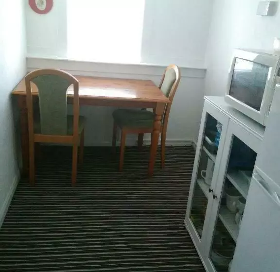 تختخواب و صبحانه Denholm Beds