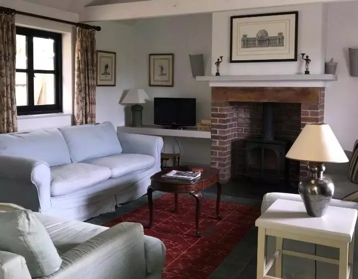 Hotelli Barnham Court Farm