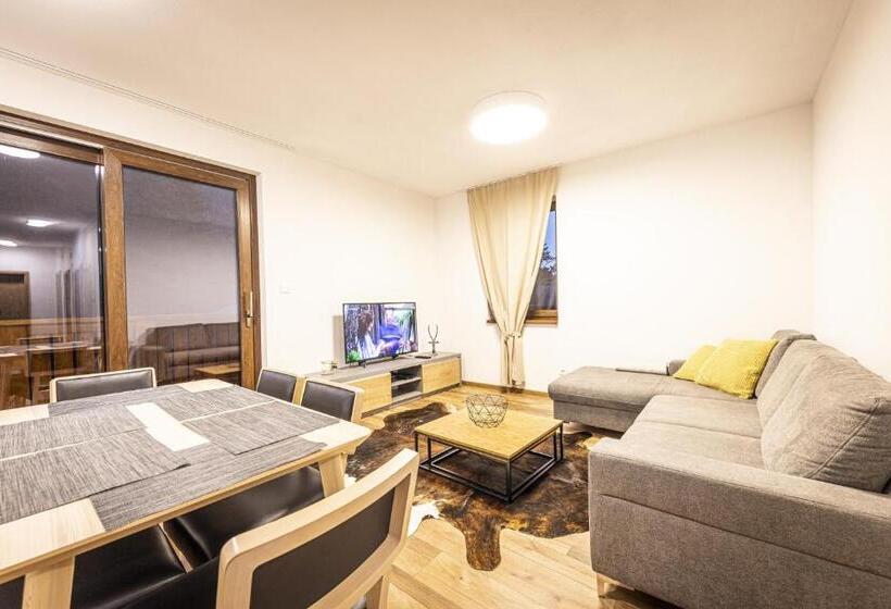 بنسيون Apartmánový Dom Poludnica   Chopok Juh