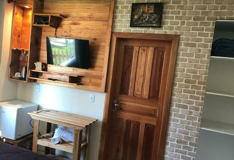 ペンション Pousada Gianisella