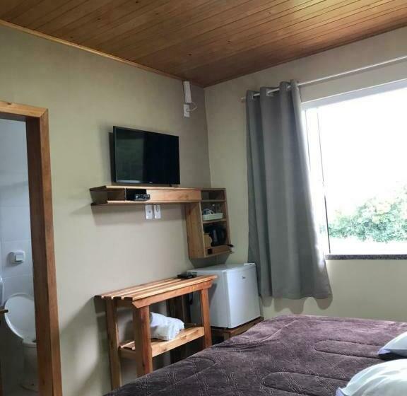 ペンション Pousada Gianisella