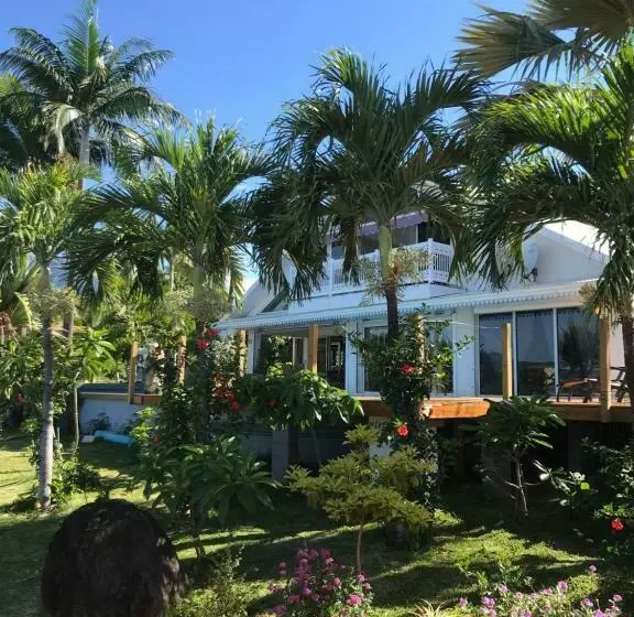 پانسیون Ravine Bleue