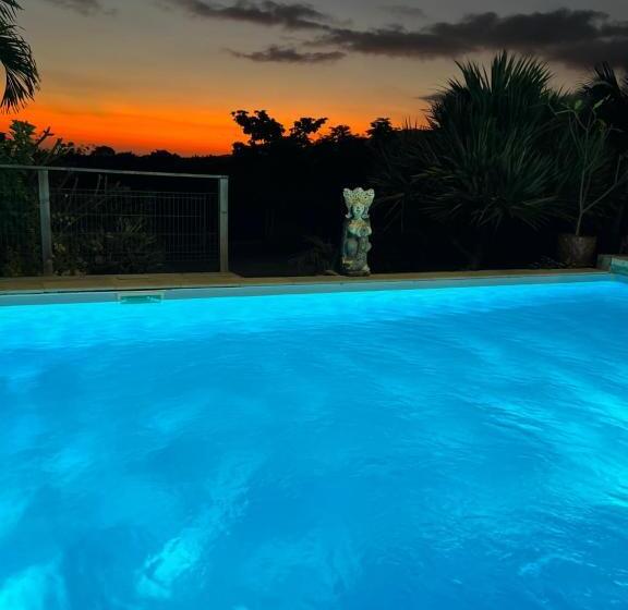 پانسیون Ravine Bleue