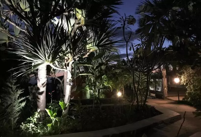 پانسیون Ravine Bleue