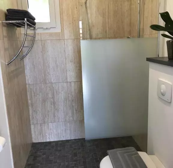 پانسیون Ravine Bleue