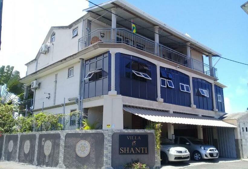 پانسیون Shanti Nivas