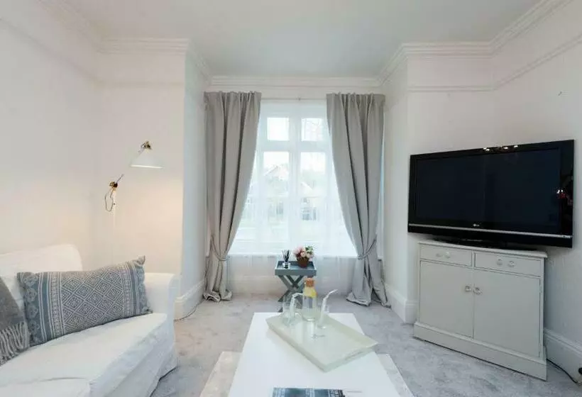 Majatalo The Mariners Suite