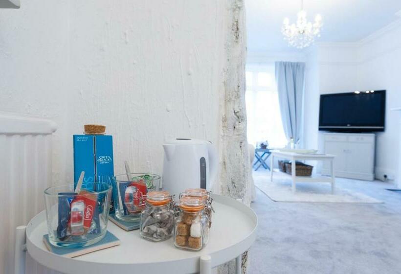 膳宿费 The Mariners Suite