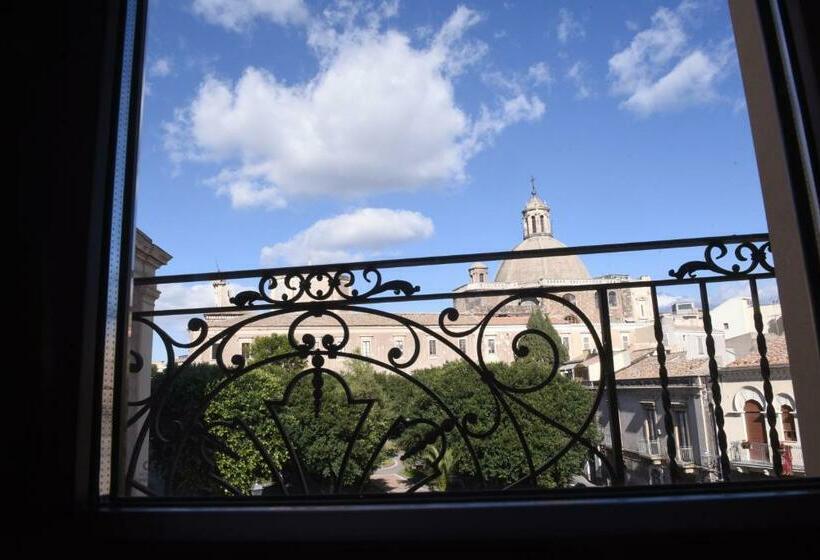 بنسيون Palazzo Galifi