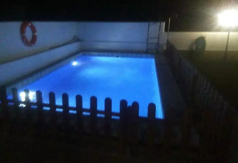 پانسیون Villa Garden