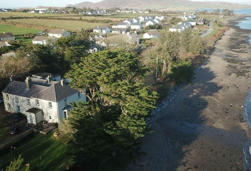 Bed and Breakfast Reenglas House