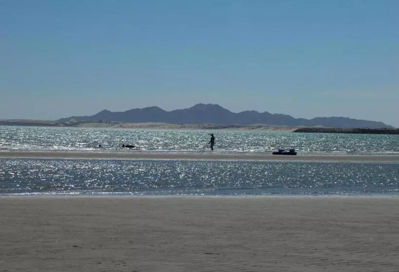 Hotelli #27 #44 Seaview Private Room