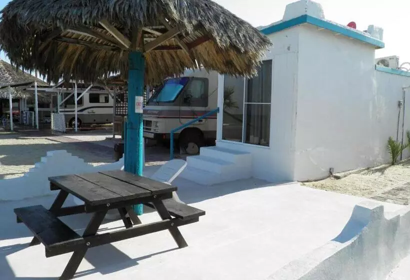 Hotelli #27 #44 Seaview Private Room