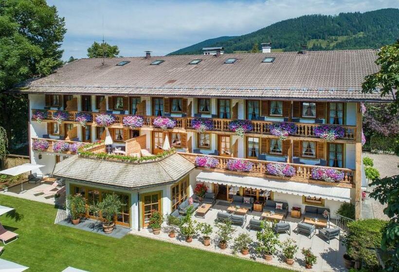 Отель Ziegleder