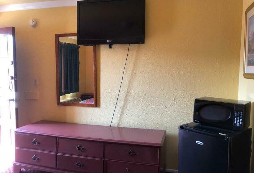 מוטל Sahara Inn   Los Angeles