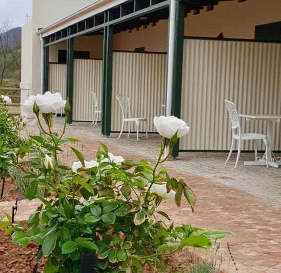 Pension Asher Stable Stay