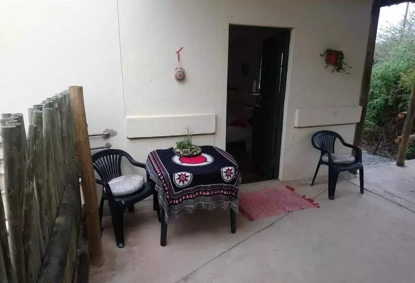 Majatalo Asher Stable Stay