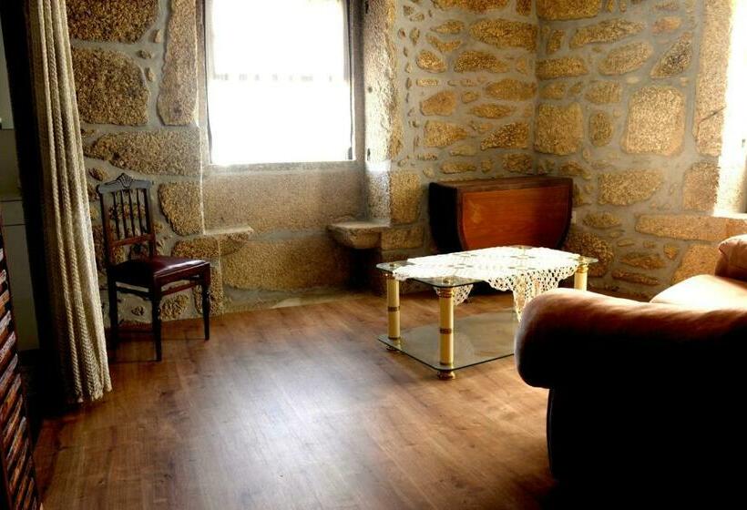 پانسیون Casa Das Pombas