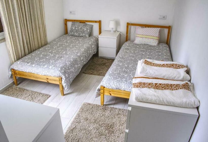 پانسیون Casa Das Pombas