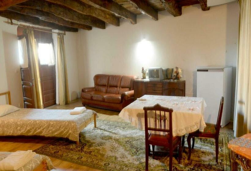 پانسیون Casa Das Pombas