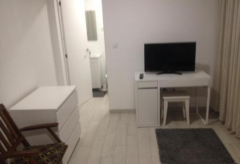 پانسیون Casa Das Pombas