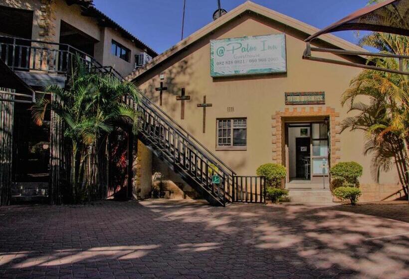 ペンション Palm Inn Guesthouse