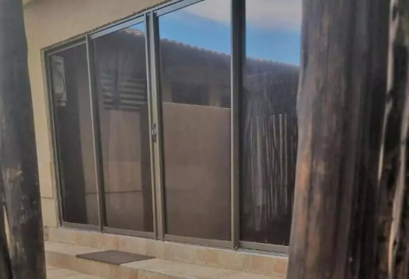 Majatalo Palm Inn Guesthouse