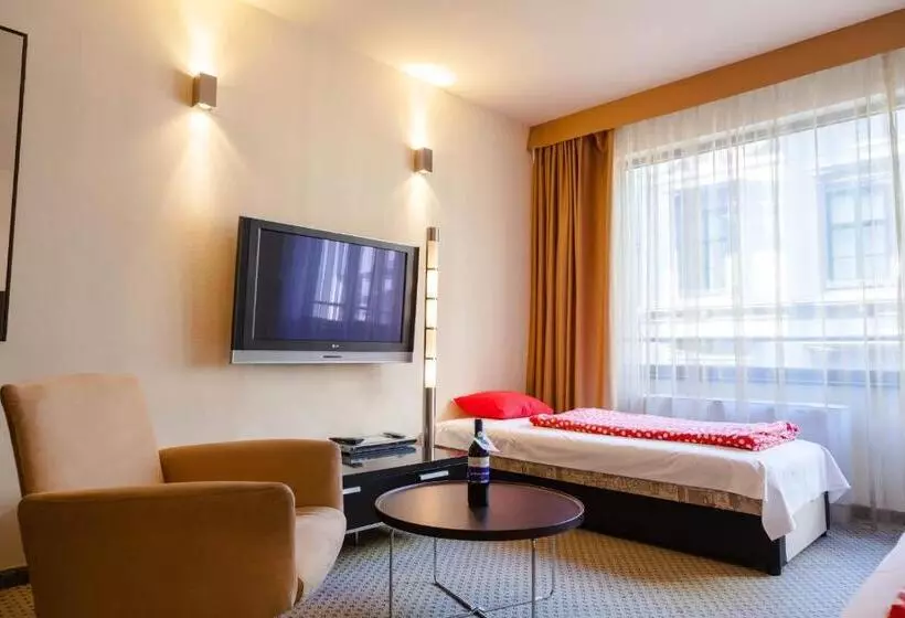 City Gardens Hotel & Wellness