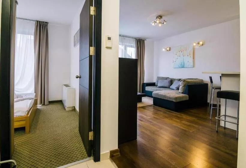 City Gardens Hotel & Wellness