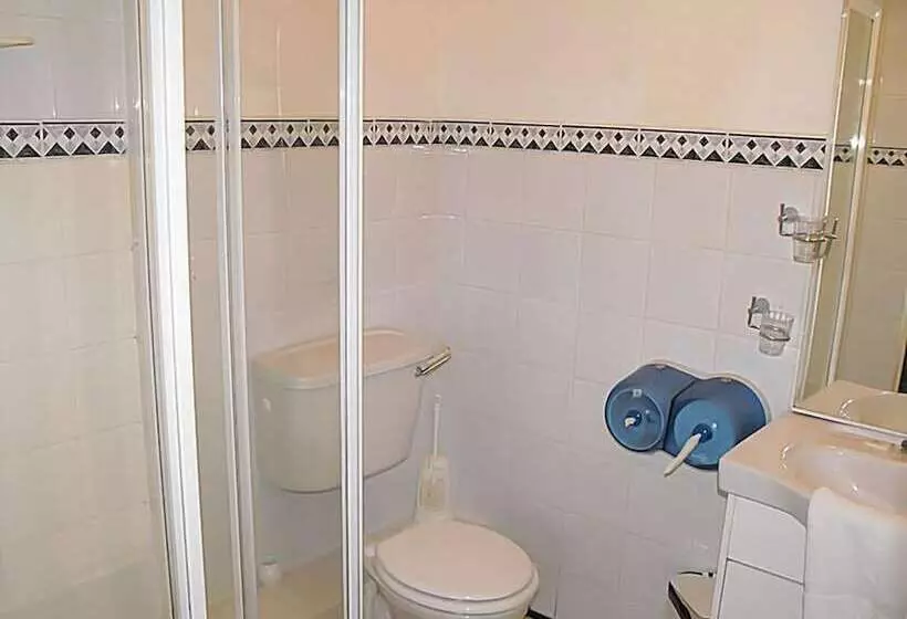 בית מלון כפרי Abbott Lodge