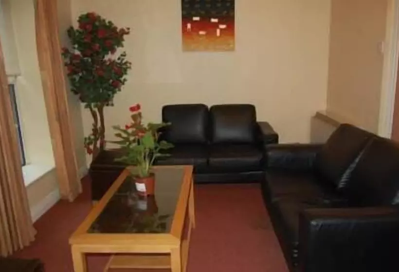 בית מלון כפרי Abbott Lodge