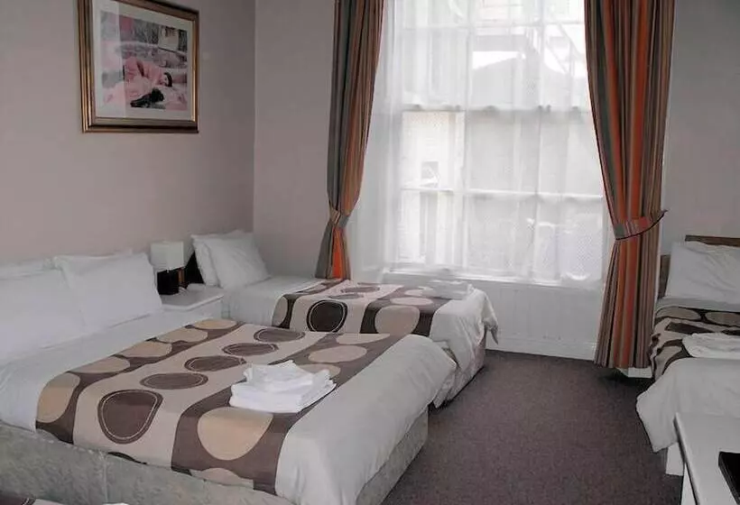 בית מלון כפרי Abbott Lodge