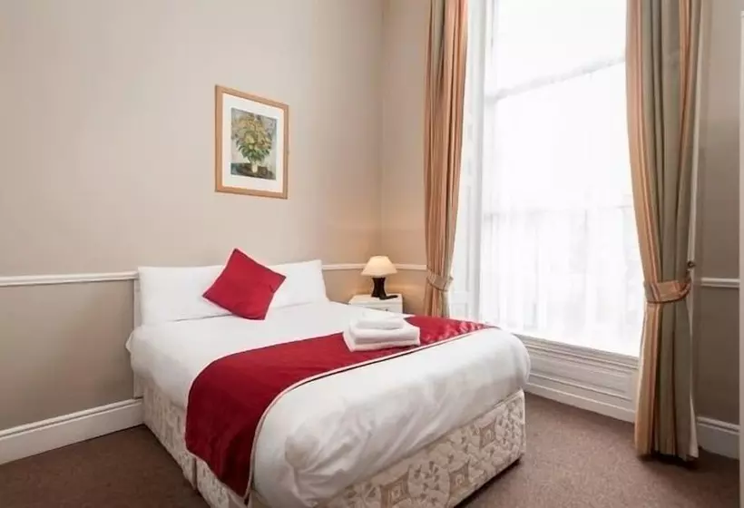 בית מלון כפרי Abbott Lodge