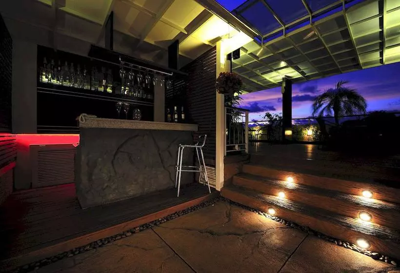 호텔 Aloha Residence